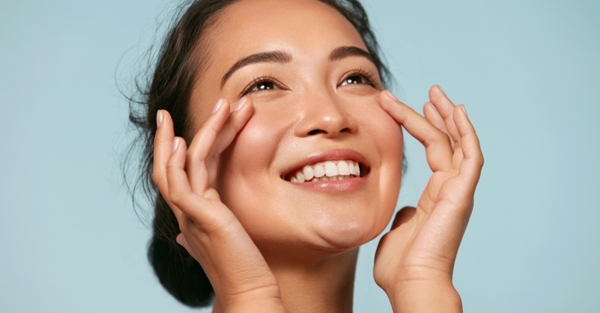 Microneedling: How Tiny Needles Trigger Major Skin Repair image